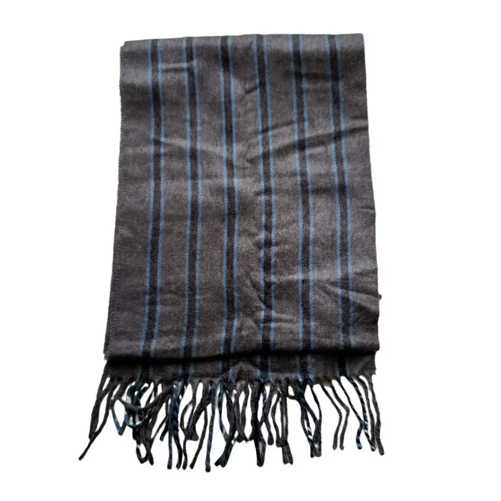 NEW ROUNDTREE & YORKE Grey Striped Italy Made Acrylic Scarf 11.5